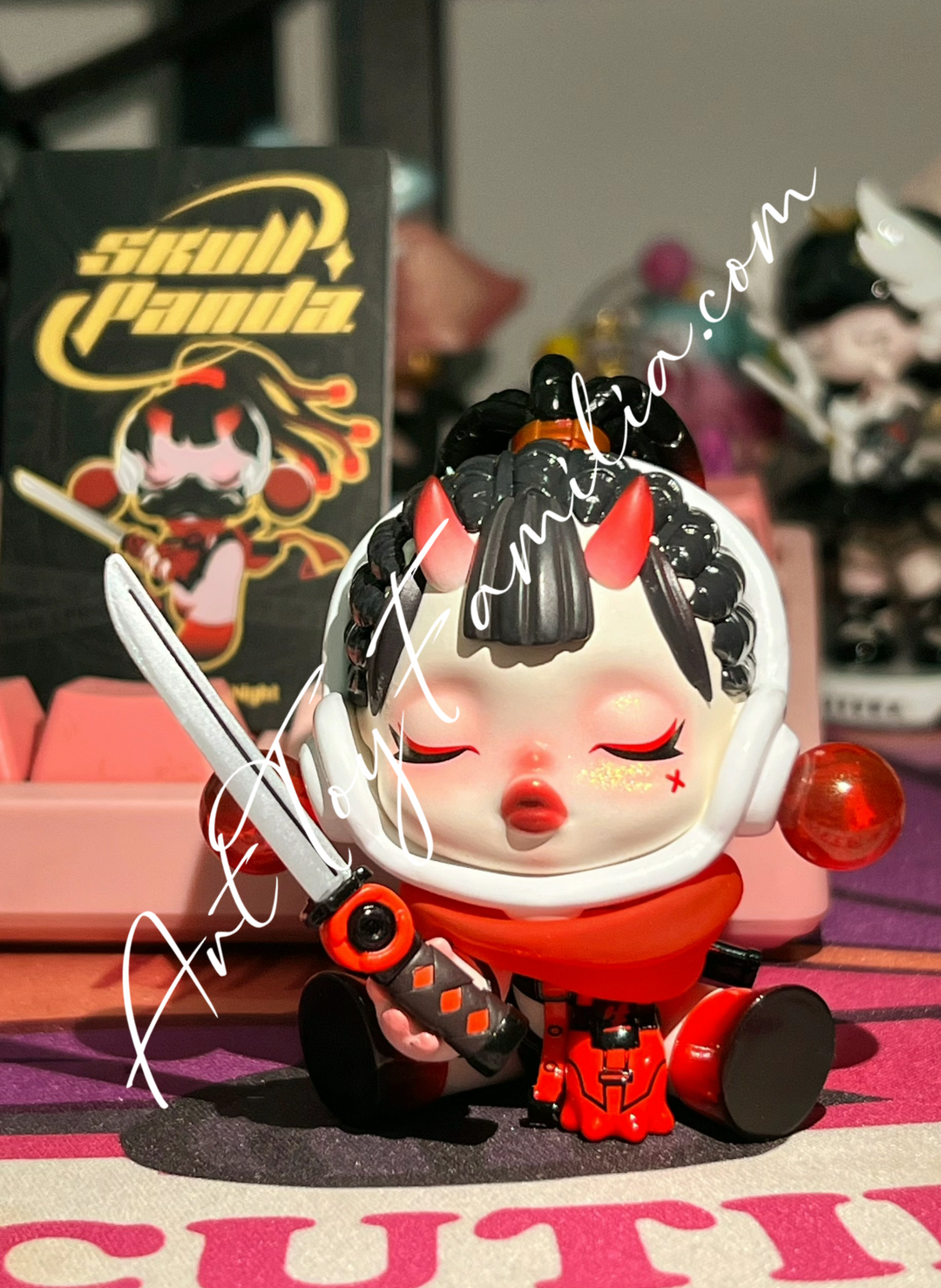 skullpanda secret vault sp隐藏款系列 Bloody Knight   血色爵士(from Ancient Castle series密森古堡)
