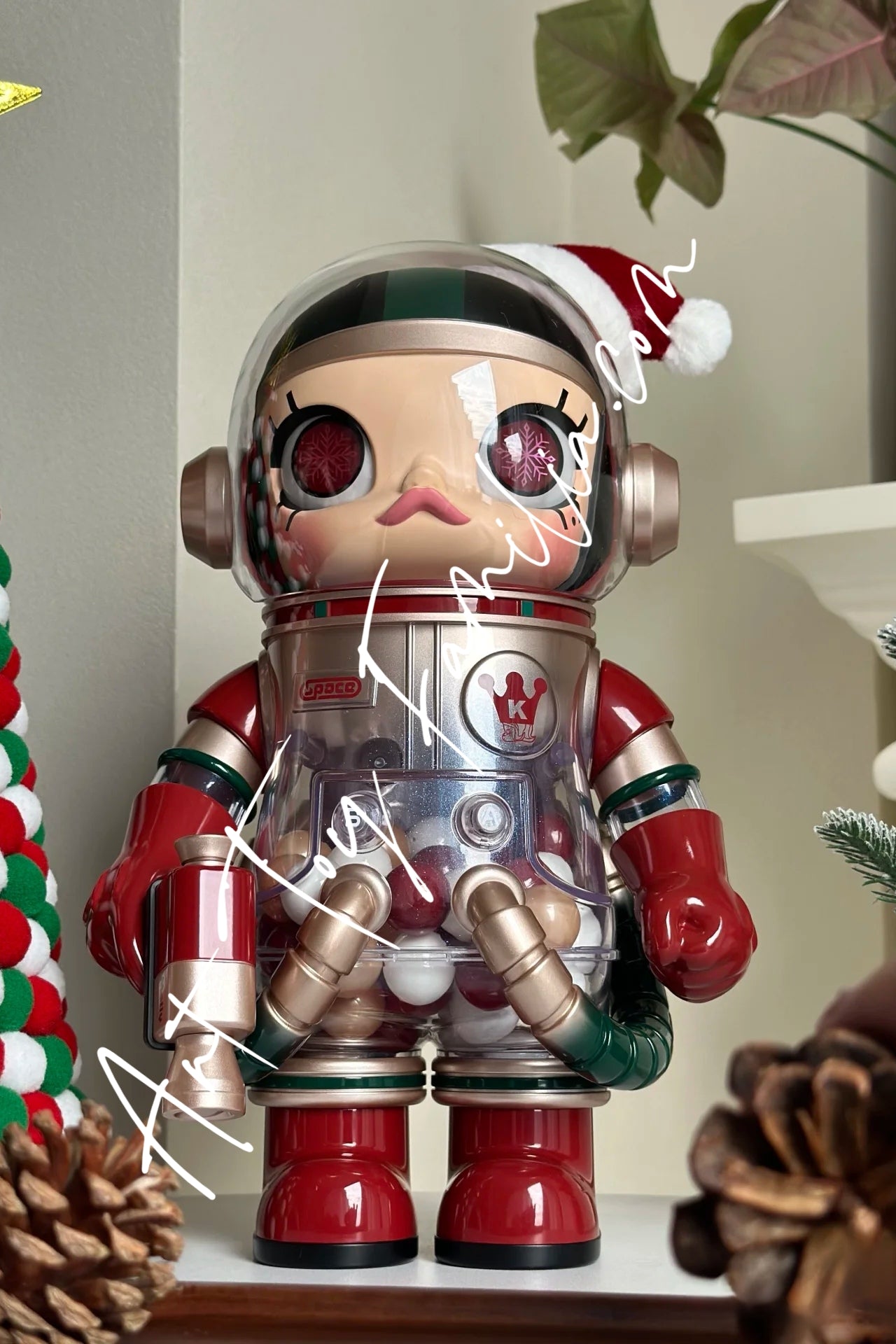 Amazon.com: POP MART MEGA Space Molly 400% Christmas 2024