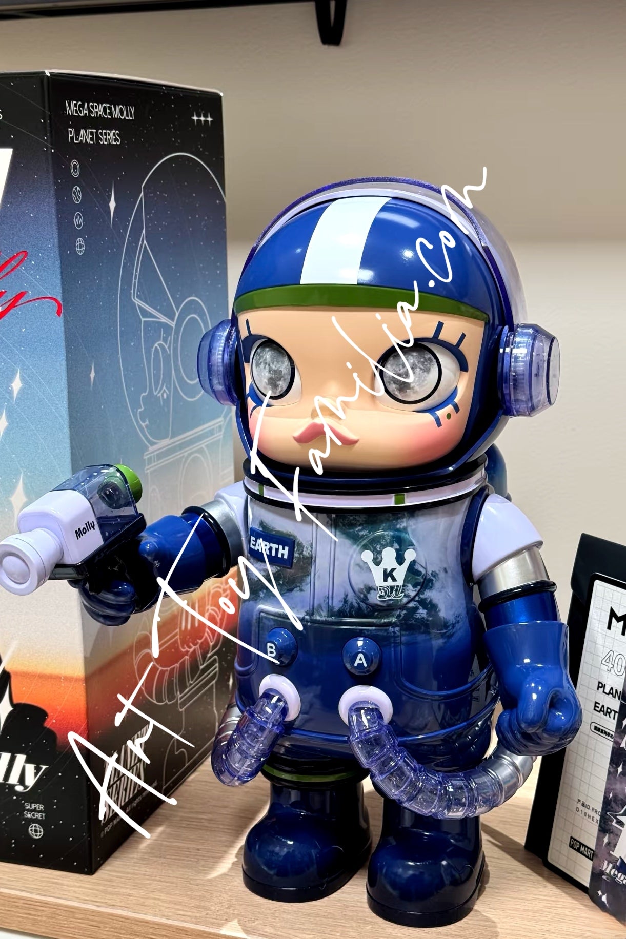 mega space molly 400 planet series 星球系列400 6 Confirmed Figures(opened box sealed bag) 6个确认款