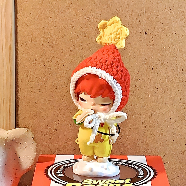 Hirono Cloth Loomlet Toppers Christmas Hat
