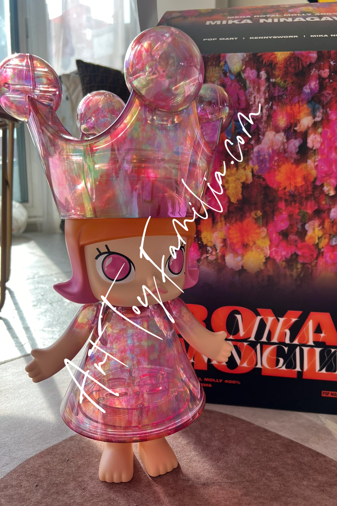 Mega Royal Molly Mika Ninagawa - 蜷川实花400% – Art Toy Familia Mega Royal Molly Mika Ninagawa - 蜷川实花400% – Art Toy Familia