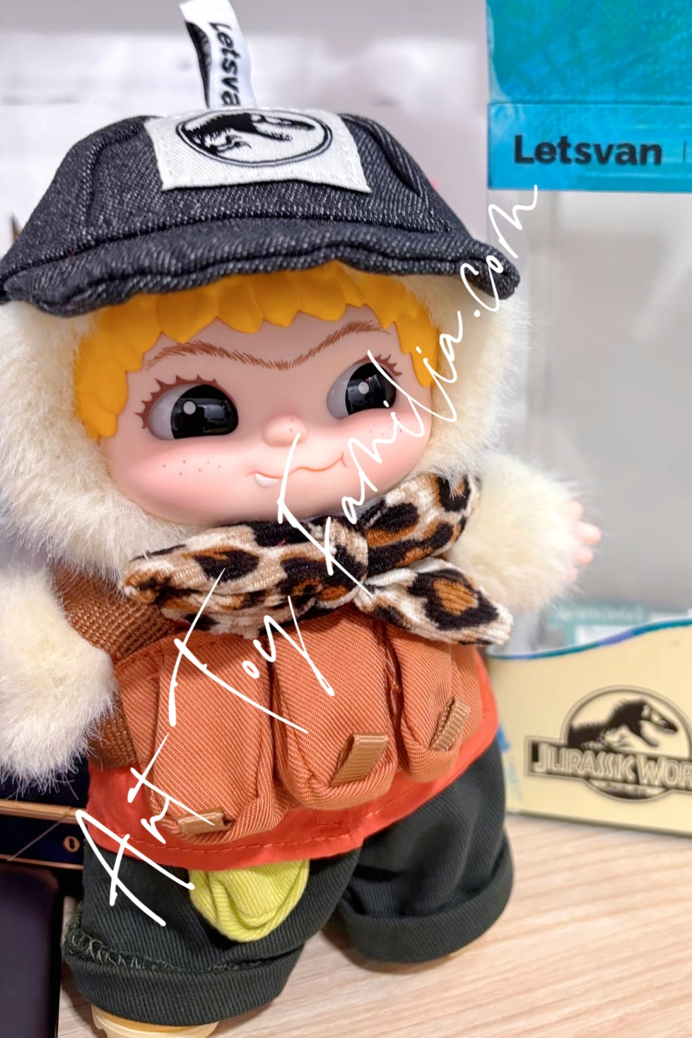 Wakuku Zora Bennett - 侏罗纪世界女主吊卡 – Art Toy Familia