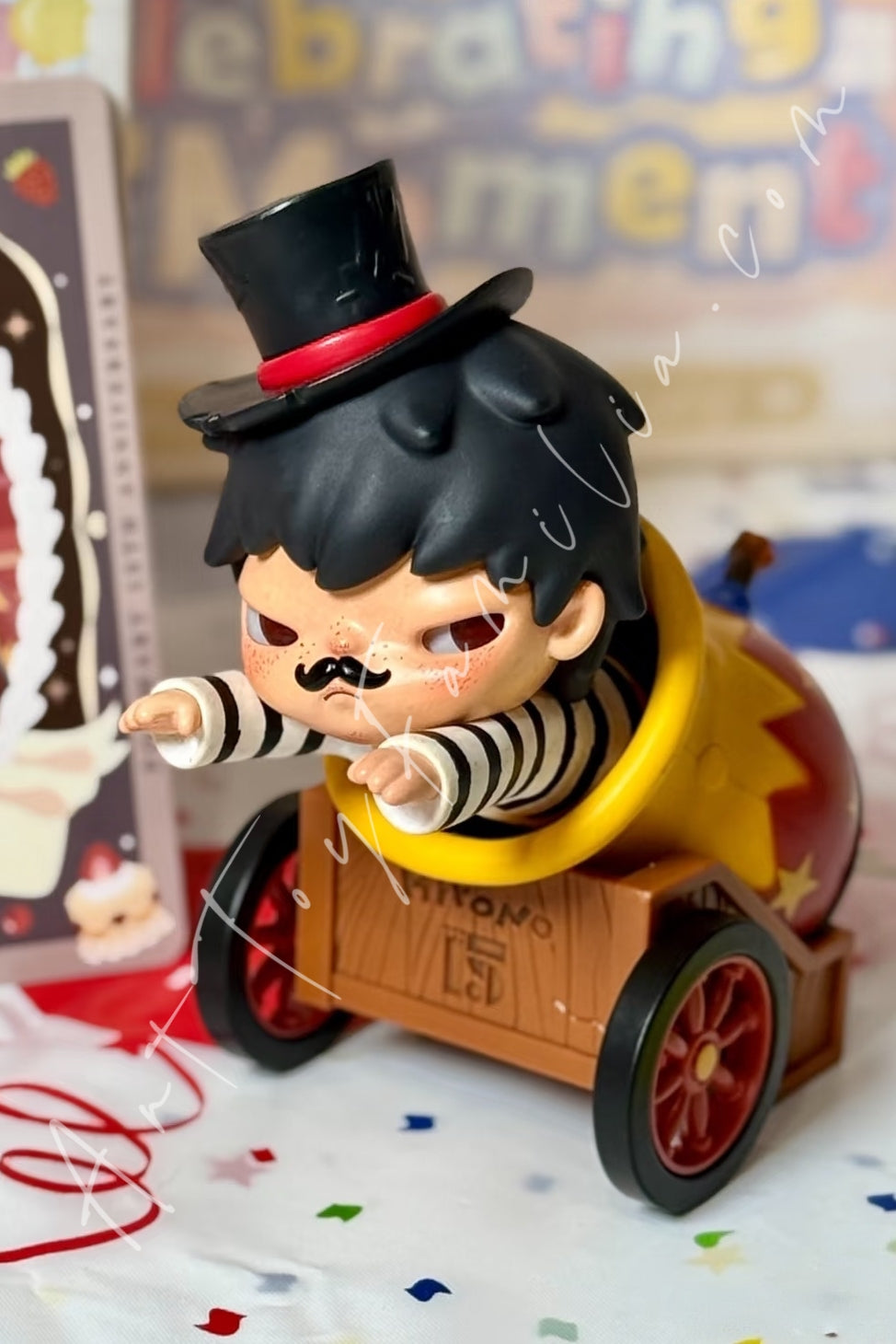 Popmart Celebrating The Moment-Popmart 15th Annivesary Series 321 Boom!