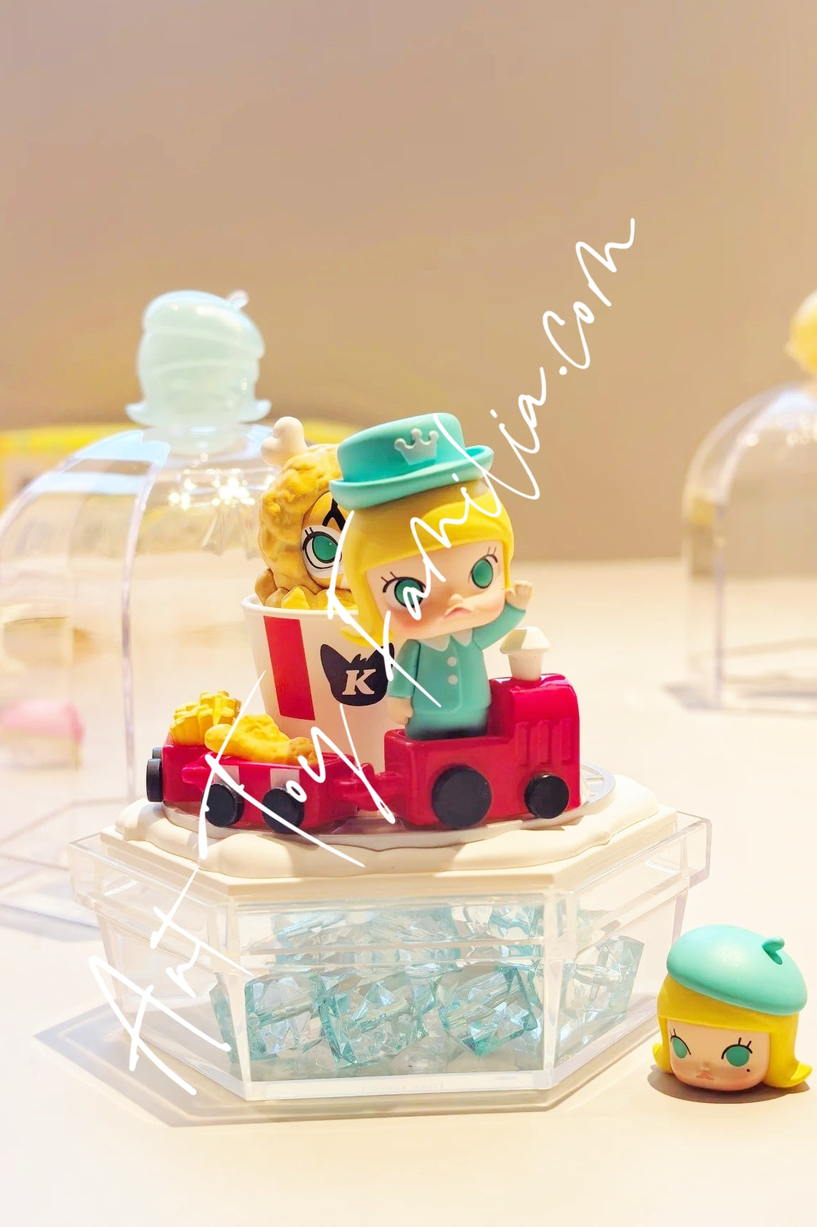 Popmart × KFC MINI ME Starry Wish Guardians Series Molly Be With You