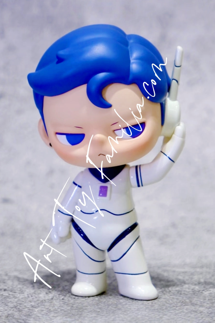 Popmart Kubo City Of Sunset Series Weakening Signals