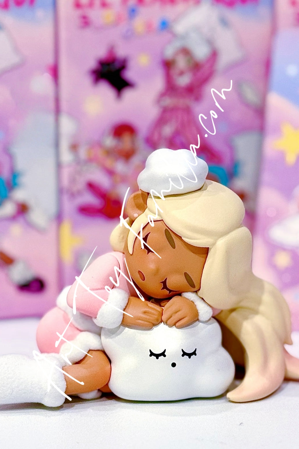 Popmart Little Peach Riot Sleep Over Series Poppy-Cloud