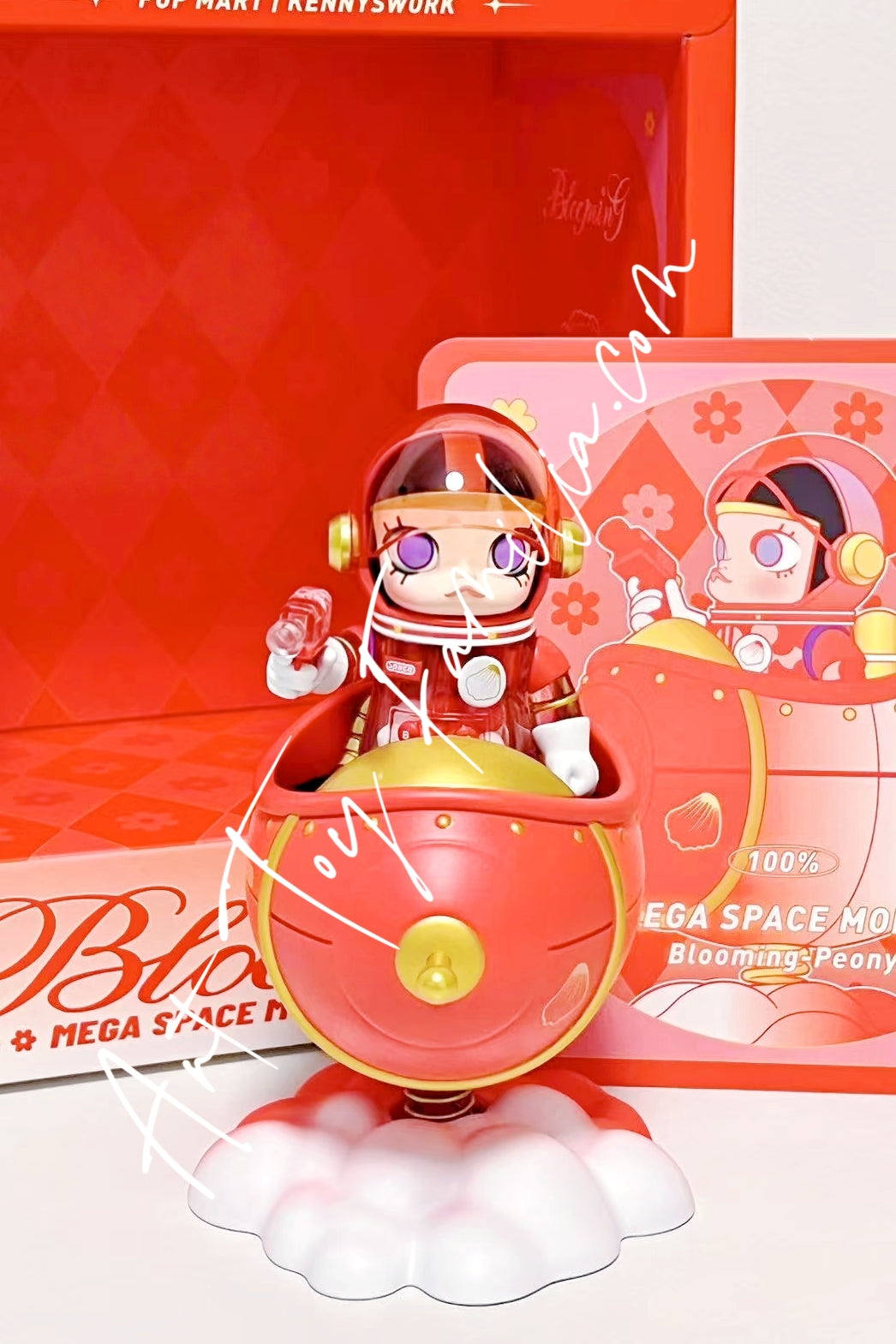 Popmart MEGA Space Molly 100% Blooming Series Peony Figurine 1