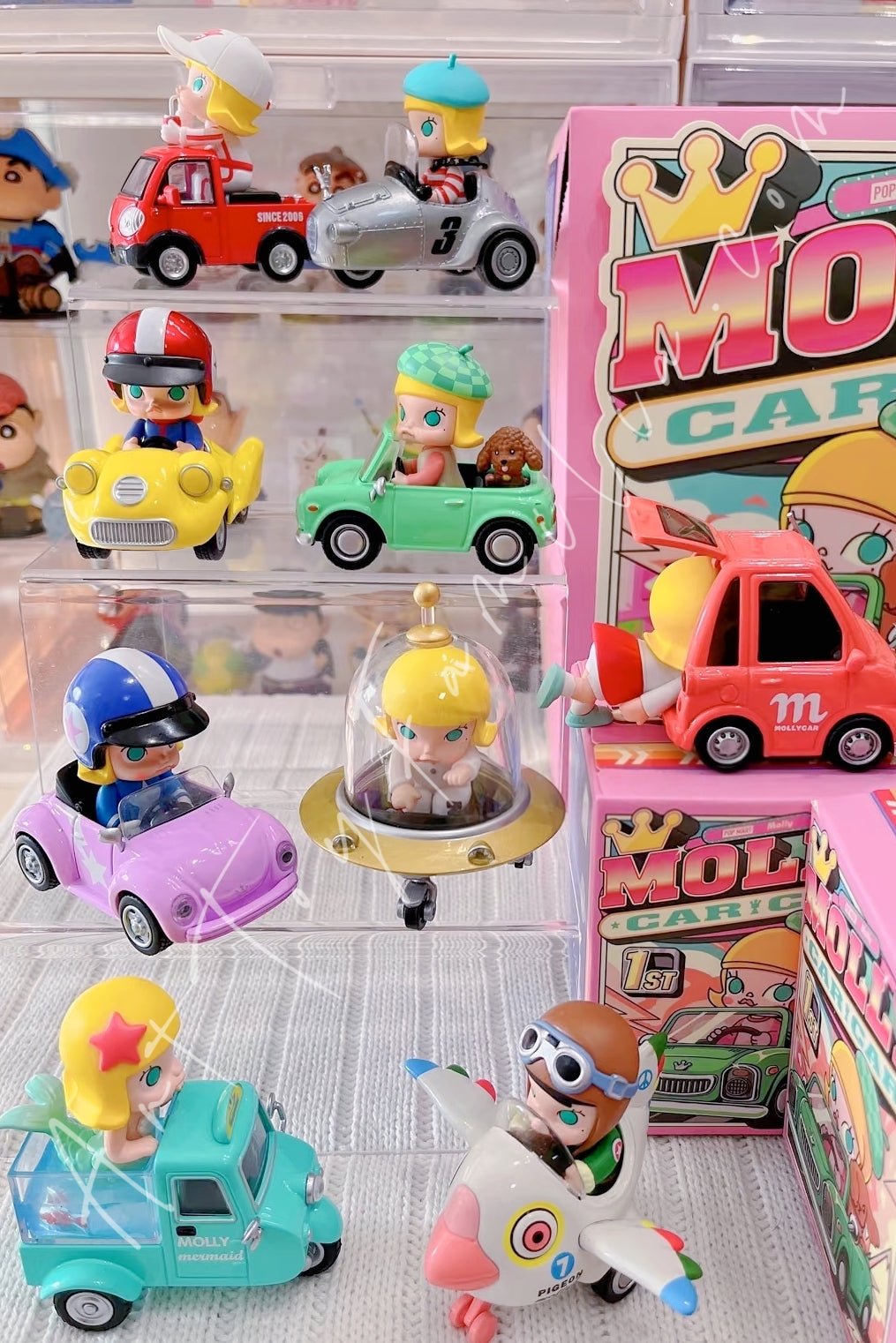 Molly Car Car Series – Art Toy Familia