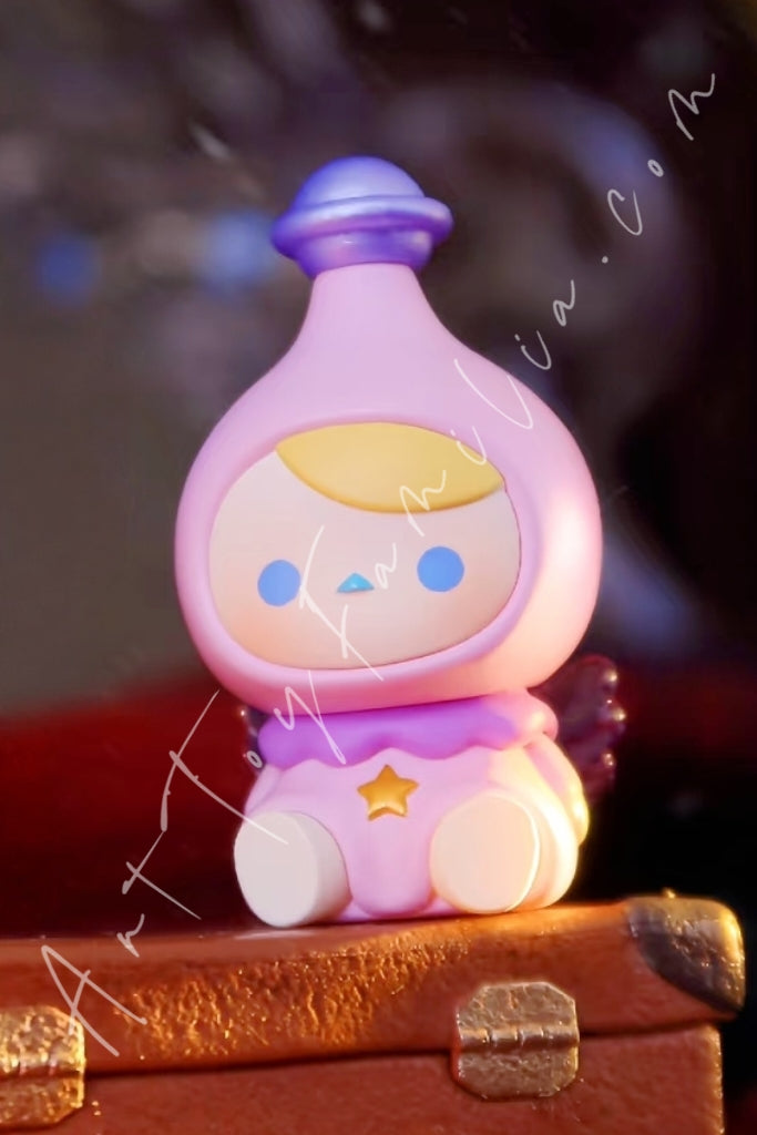 Popmart Pop Bean Christmas Party Series Pucky