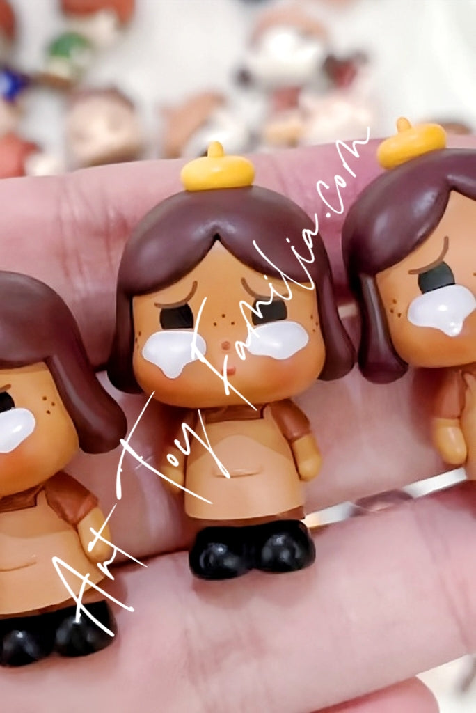 Popmart Pop Bean Coffee Factory Series Crybaby