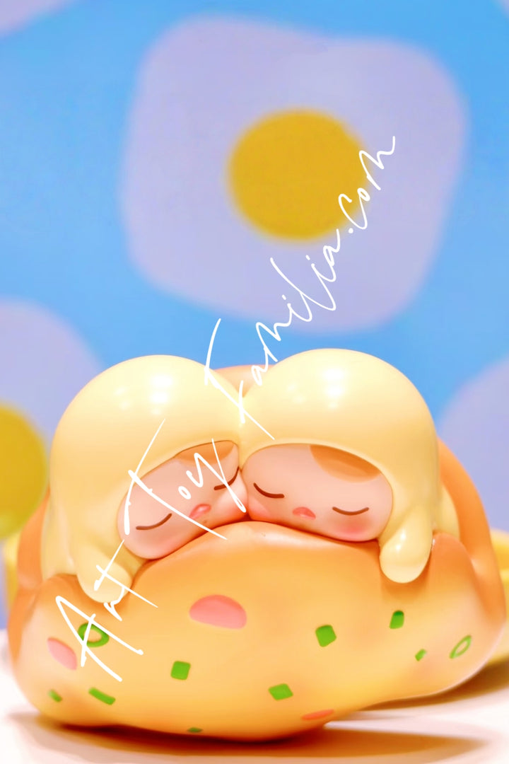 Popmart Pucky Egg Beanie Series Omelette