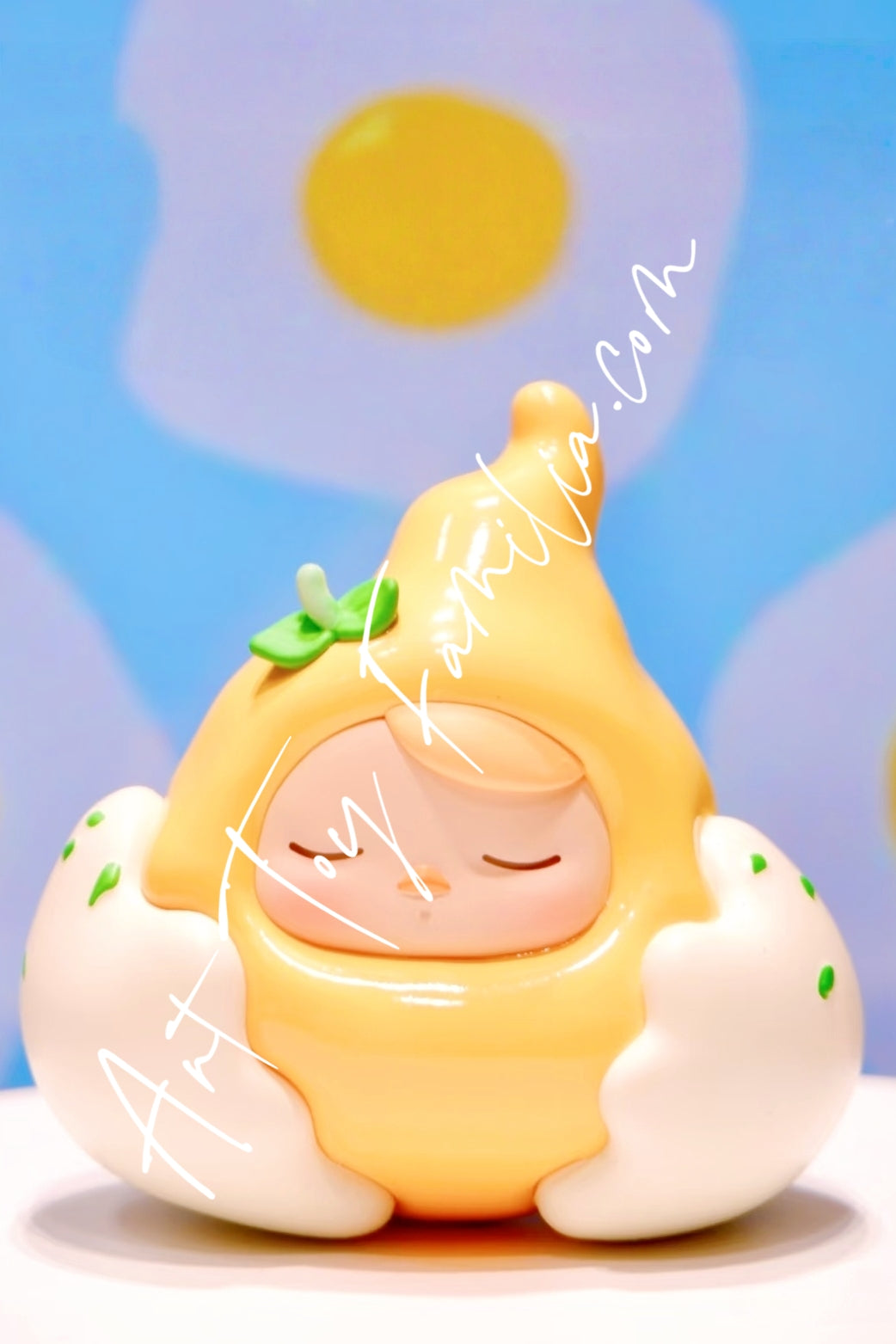 Popmart Pucky Egg Beanie Series Poached Egg