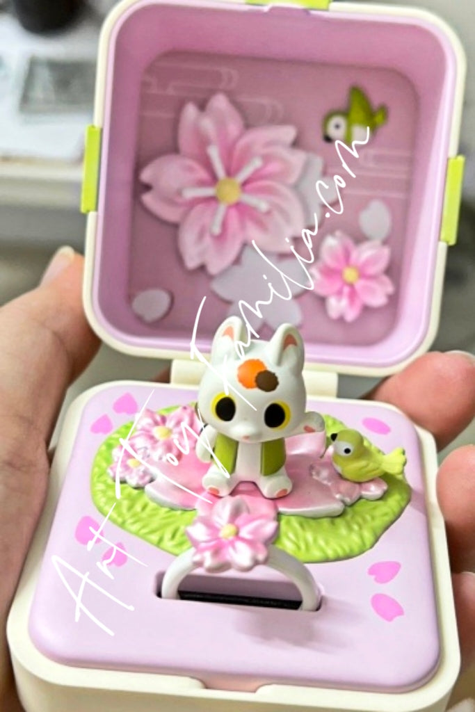 Popmart Romantic Ring Box Series Konatsu