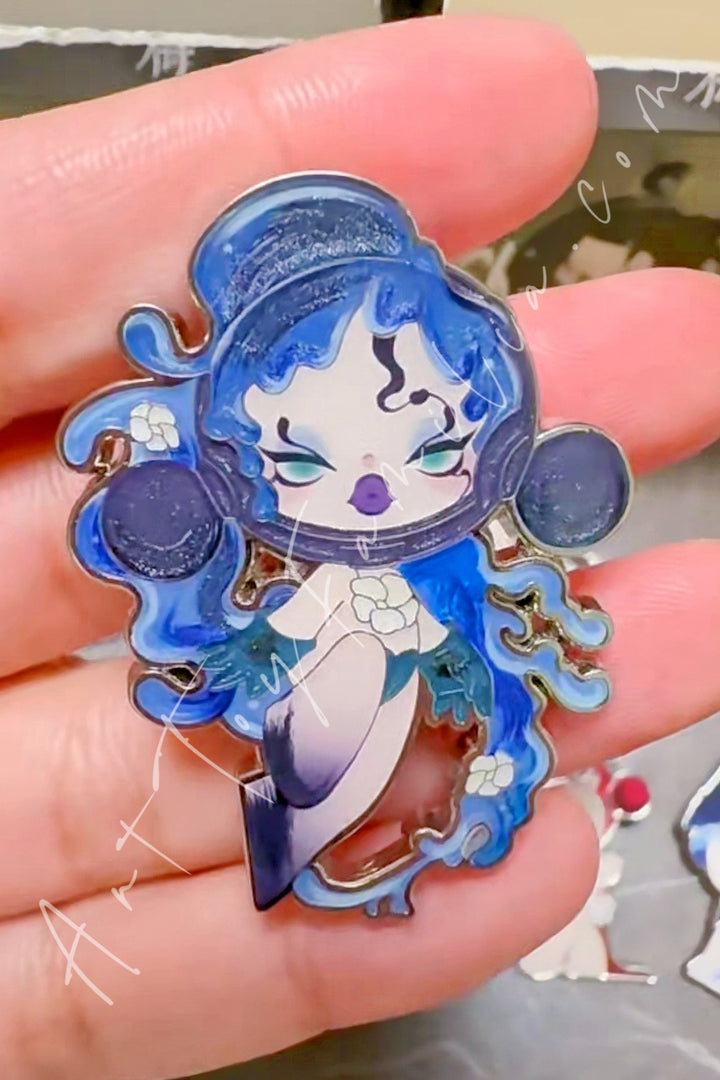 Popmart Skullpanda The Ink PlumBlossom Series Badge The Courtyard