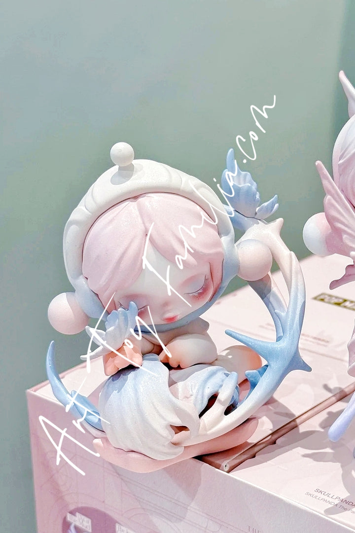 Popmart Skullpanda The Paradox Series Spin A Cocoon