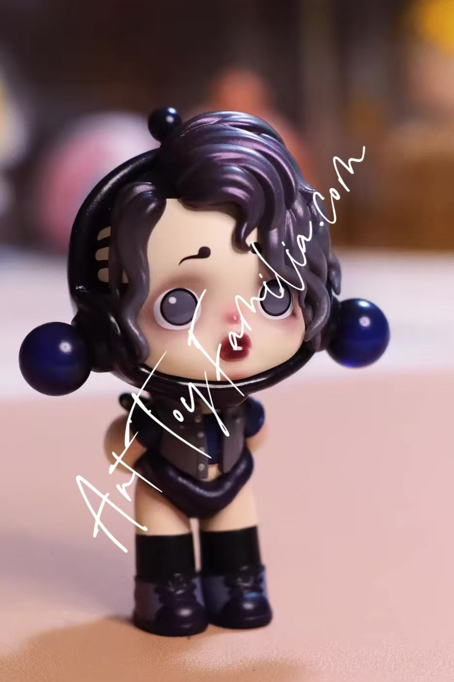 Skullpanda Addams Family Parker