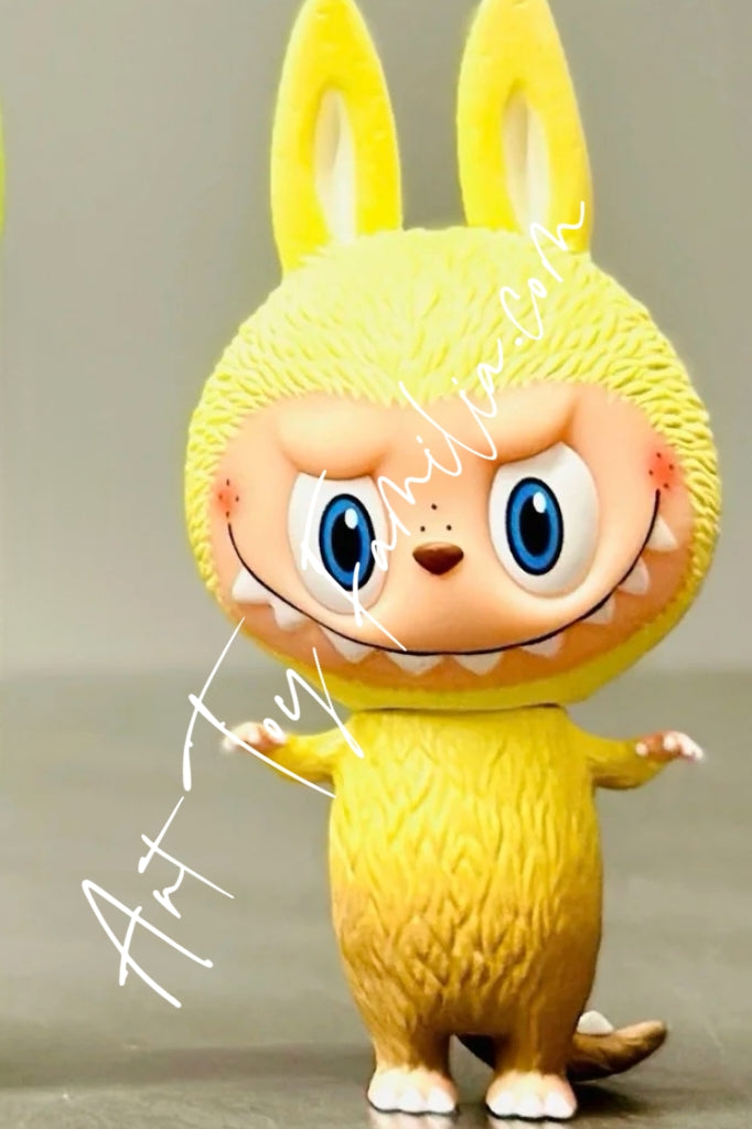 the monsters mini zimomo capella figurine