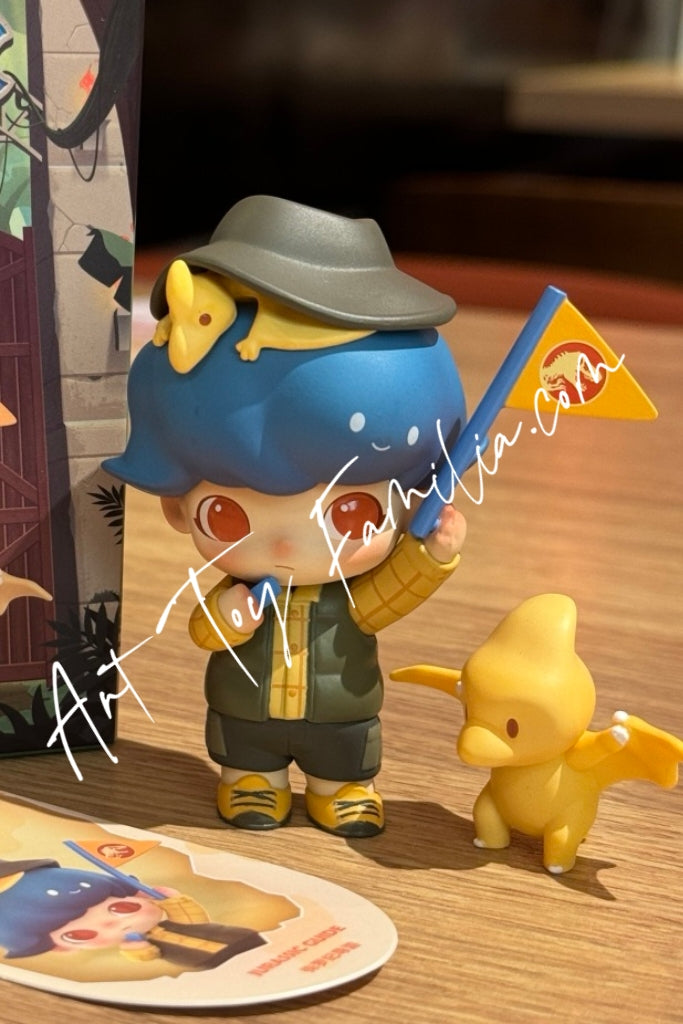 dimoo jurassic world series Jurassic Guide pop mart