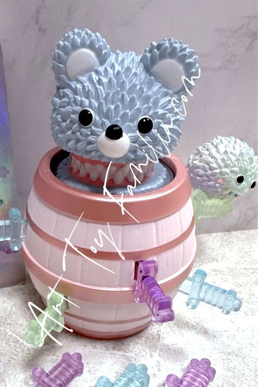 instinctoy muckey play time series Balloons