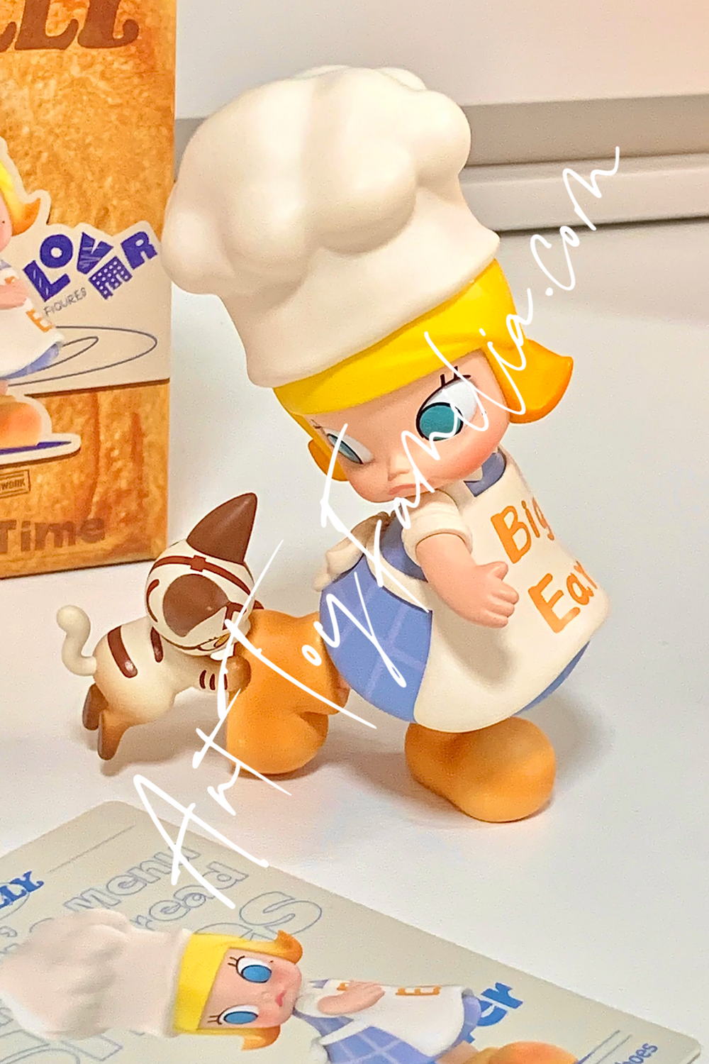 pop mart molly carb lover series Yummy Bread Shoes - 松软面包鞋