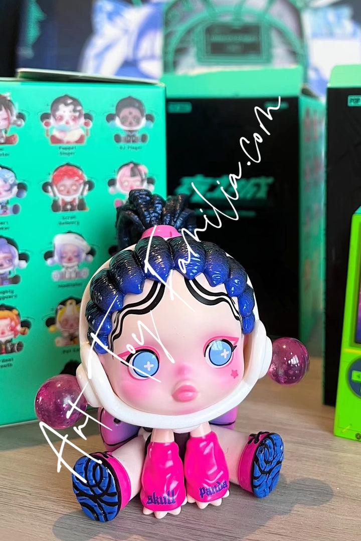 popmart Skullpanda City Of Night Dancer