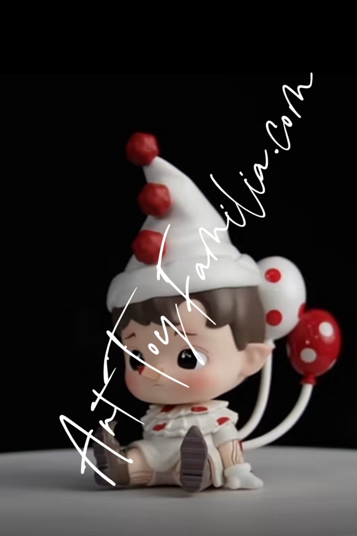 popmart hacipupu a night of fantasy series Lonely Puppet