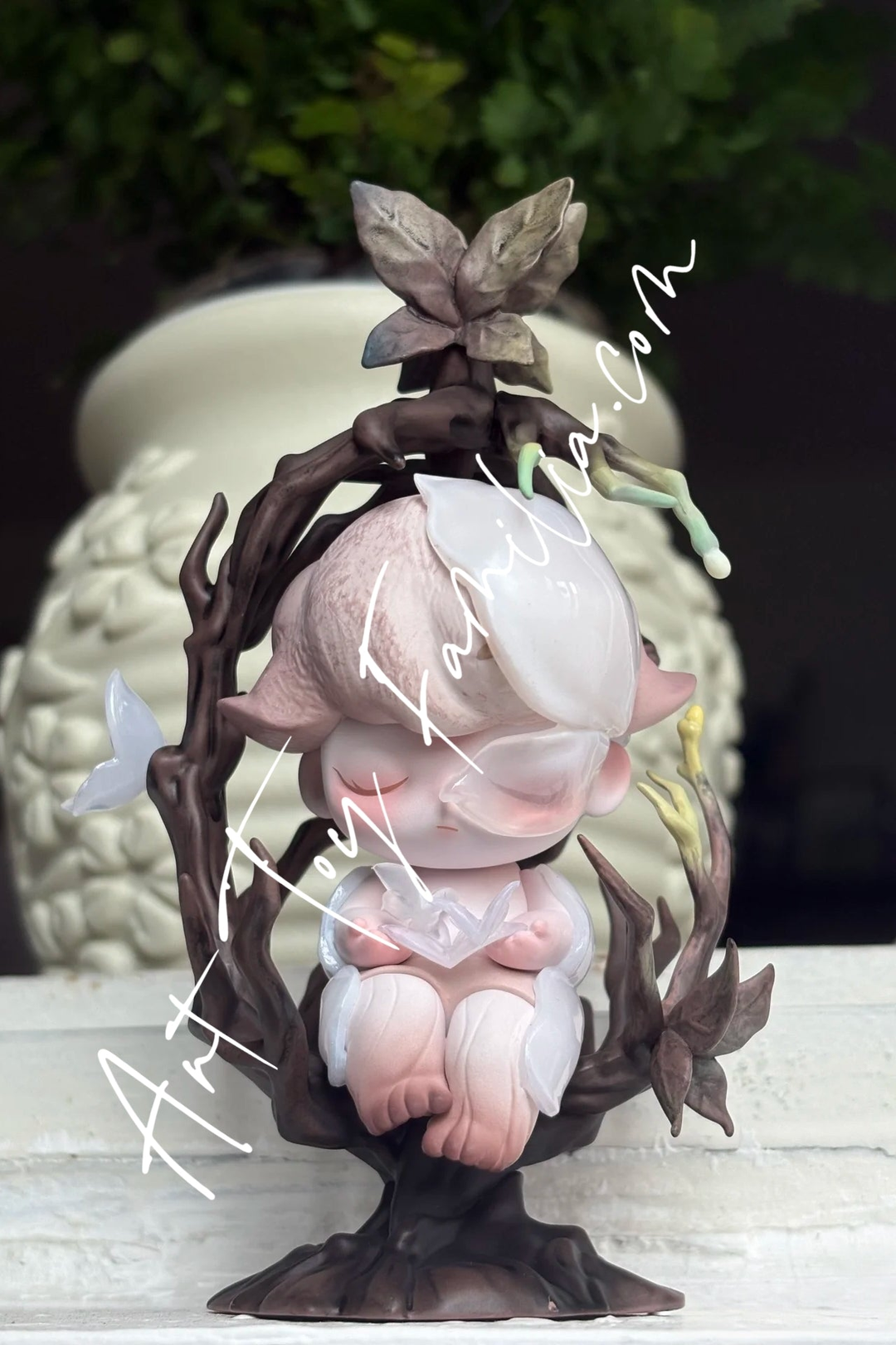 Dimoo is created by Ayan Deng and is a popular IP under POP MART. You can find the latest Dimoo blindboxes, figurines, and plushes here.