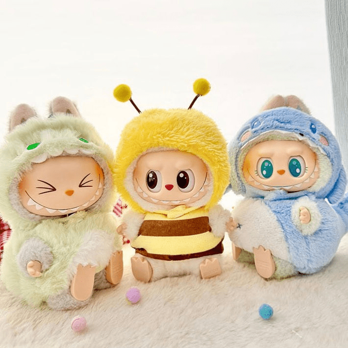 Doll Clothes - Art Toy Familia