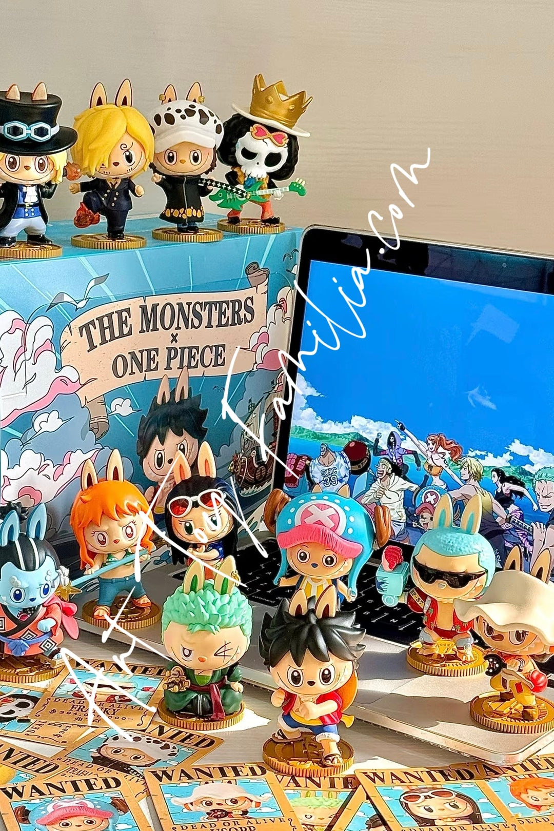 The Monsters Labubu × One Piece series figures full set