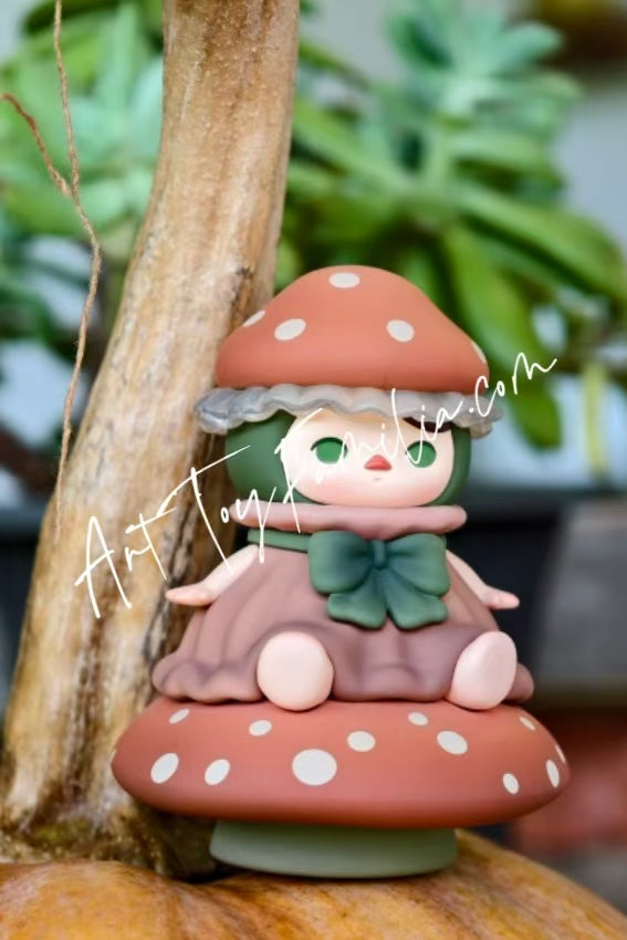 pucky ink flowers figurine 精灵蘑菇宝宝吊卡 