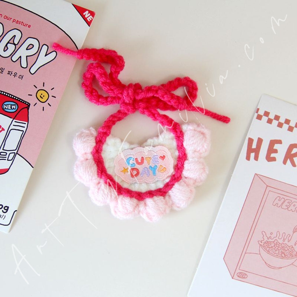 Doll Cloth Snuggle Stitch Drool Bib - 060