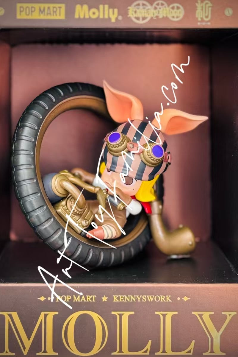 Molly Steam Punk Piggy Bike Figurine - Molly 蒸汽朋克机车小
