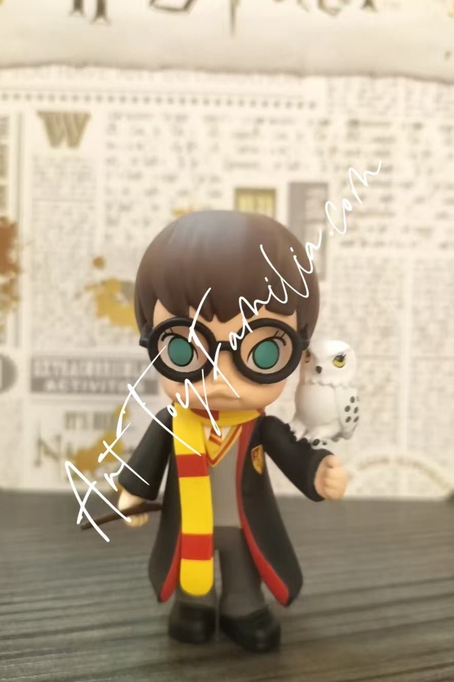 POP MART Molly Harry Potter Figurine – Art Toy Familia