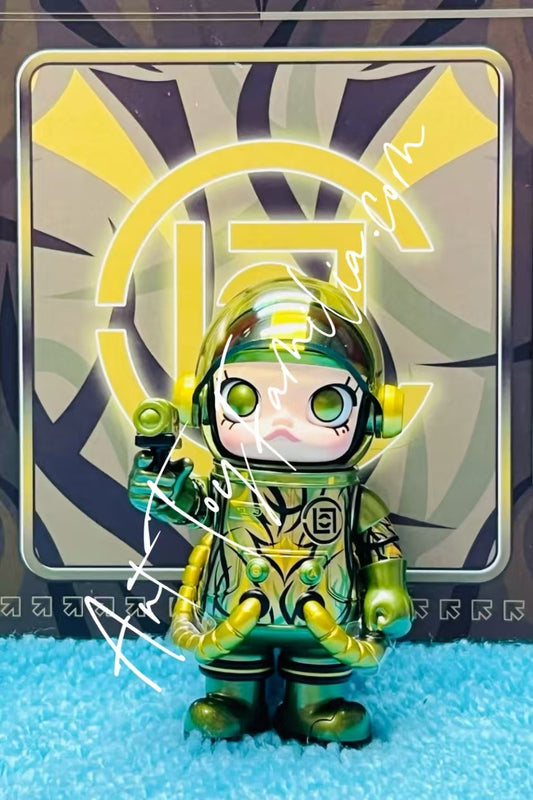 Clot X Mega Space Molly 100% Figurine - Molly 芦荟绿荆棘100%吊卡