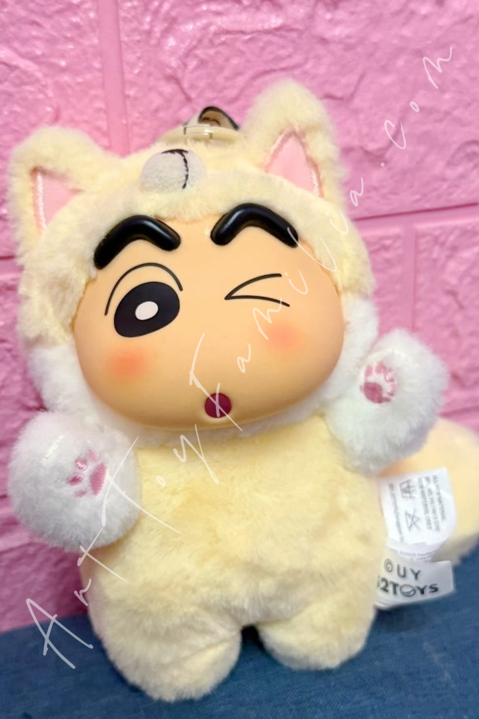 52Toys Crayon Shinchan Big Tails Series Vinyl Plush Pendant Pal Wolf