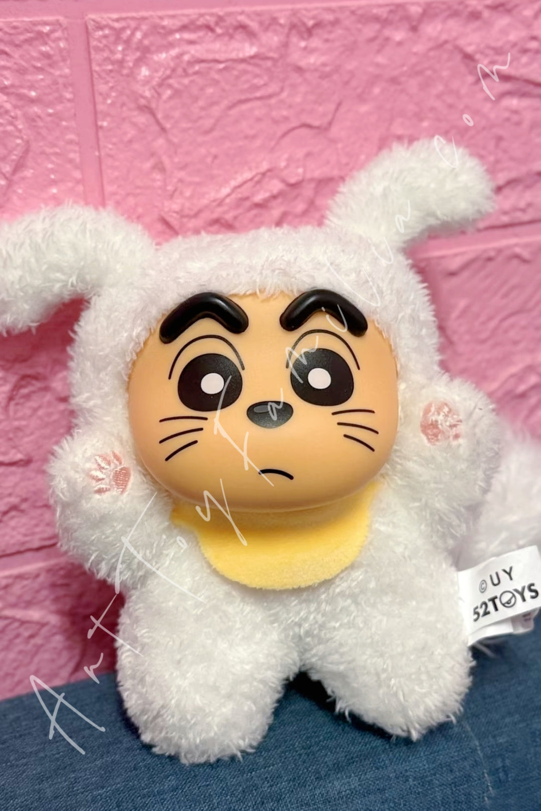 52Toys Crayon Shinchan Big Tails Series Vinyl Plush Pendant Puppy