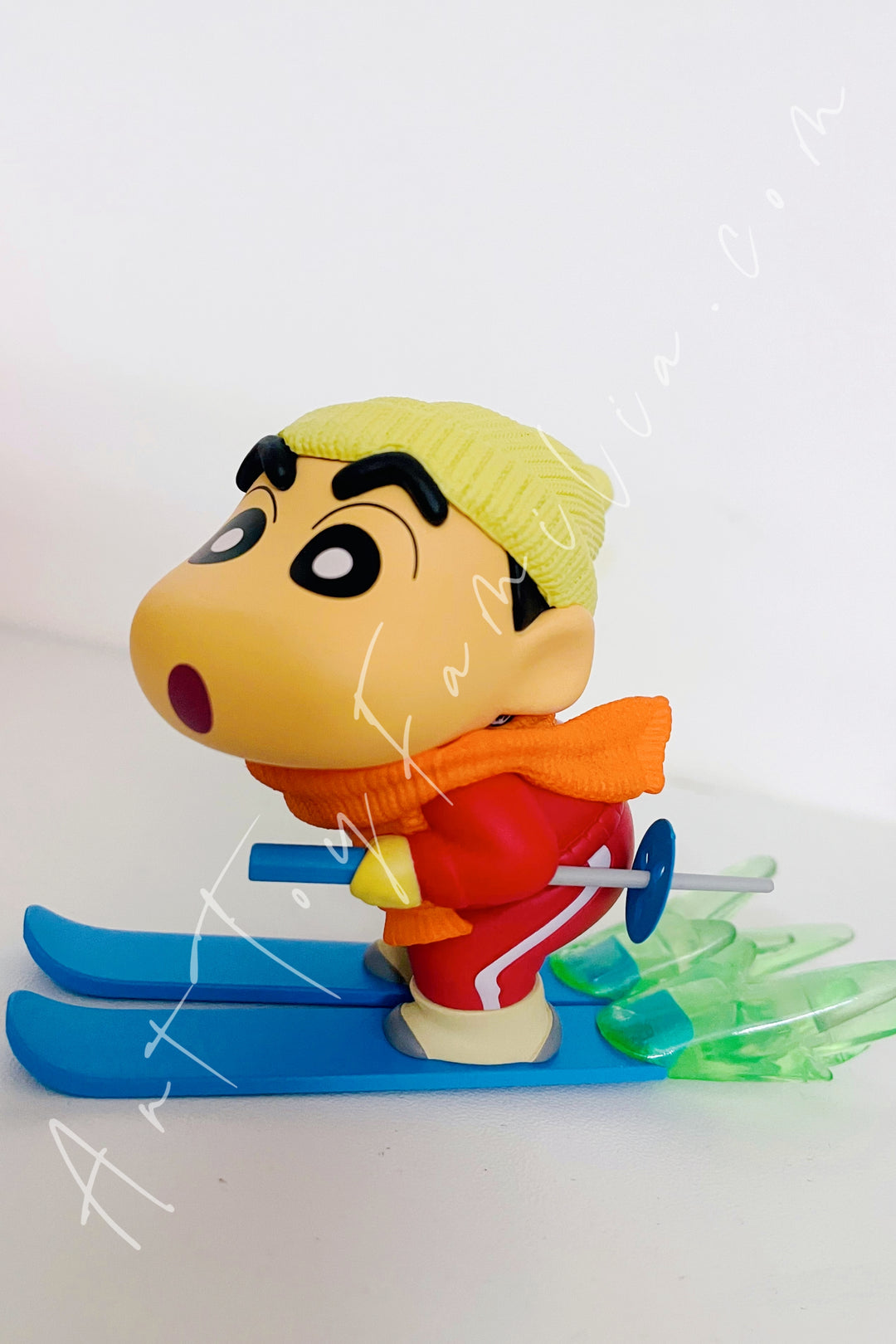 52Toys Crayon Shinchan Daily Life 2 Series Learning To Ski
