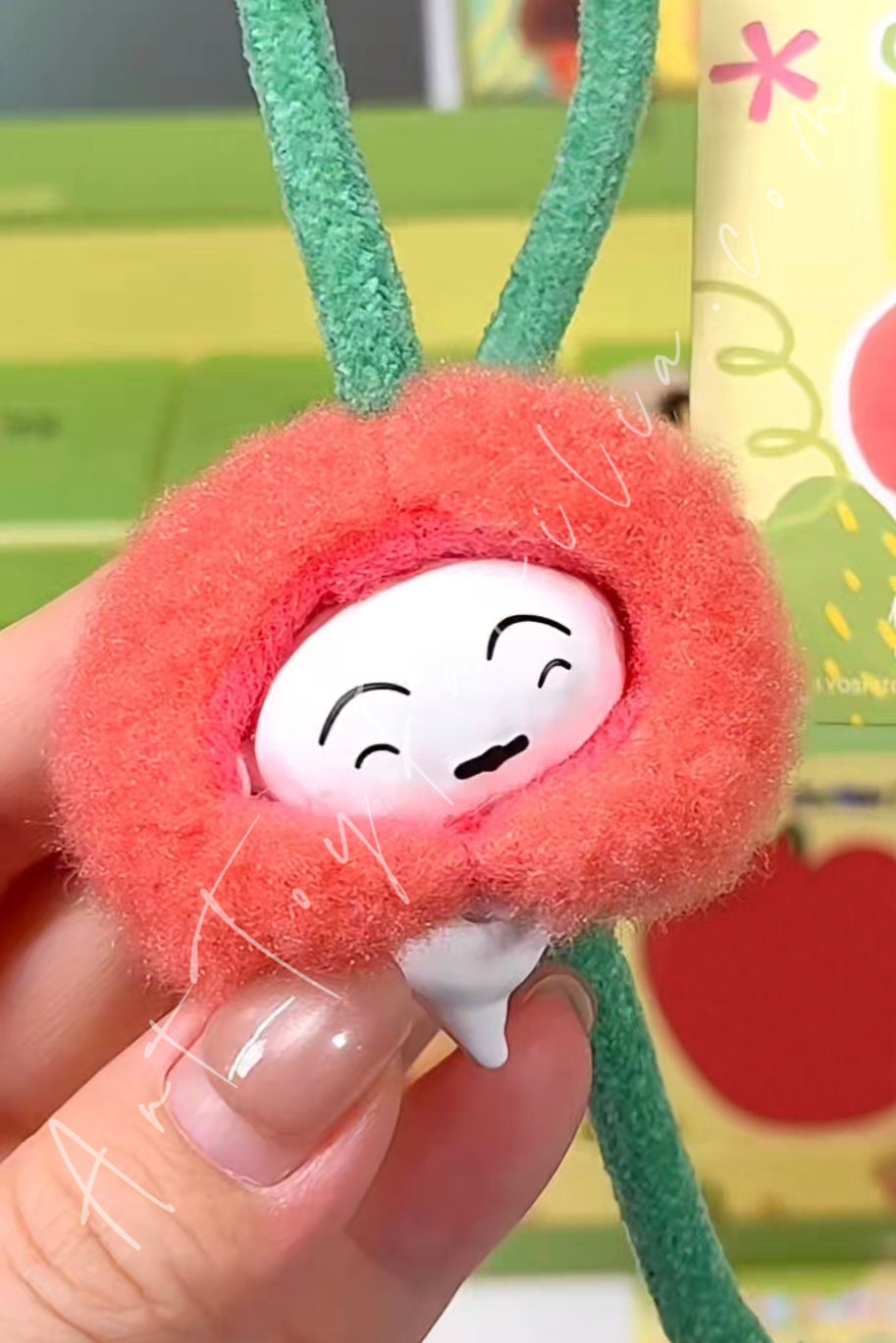 52Toys Crayon Shinchan Munch On Fruit Series Cherrish You A