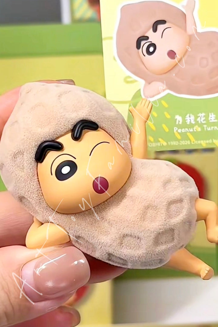 52Toys Crayon Shinchan Munch On Fruit Series Peanut's Turn