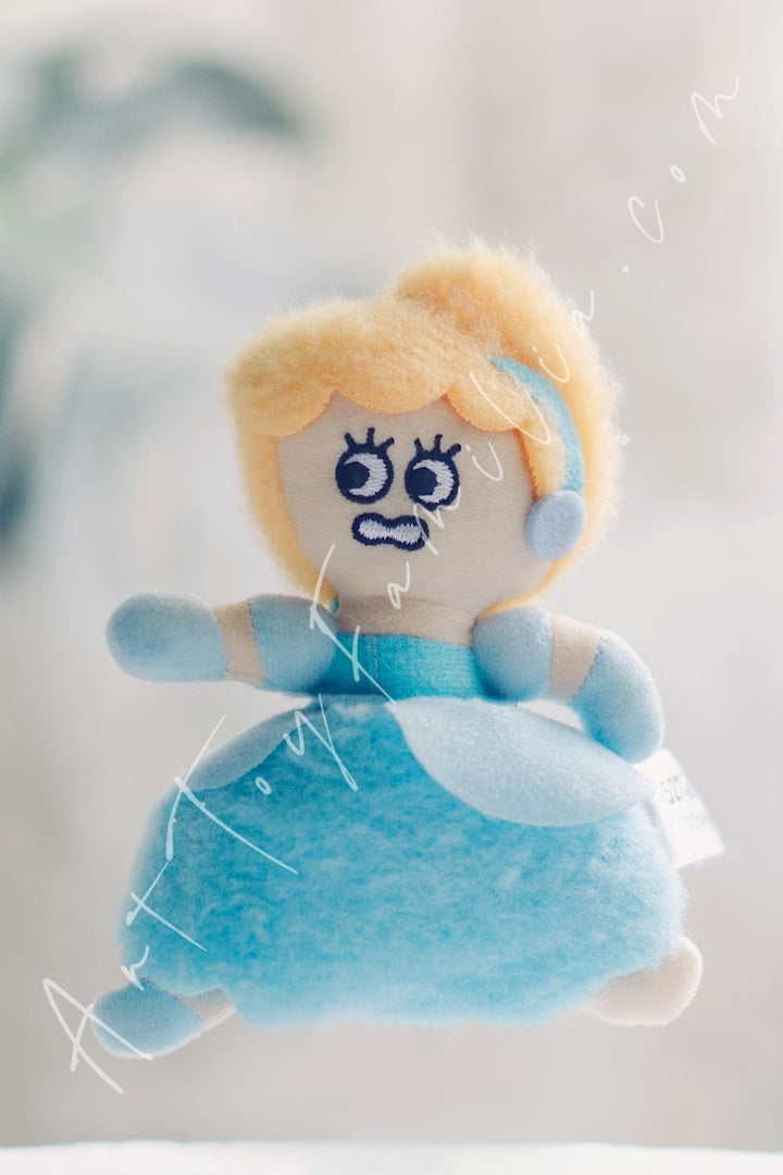 52Toys Disney Princess On The Run Series Plush Keychain Cinderella