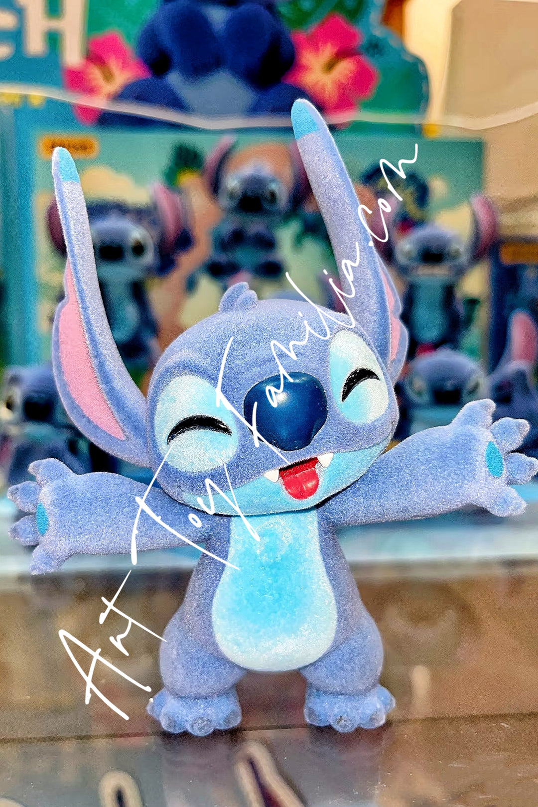 52Toys Disney The Cute Stitch Series Learn To Hug