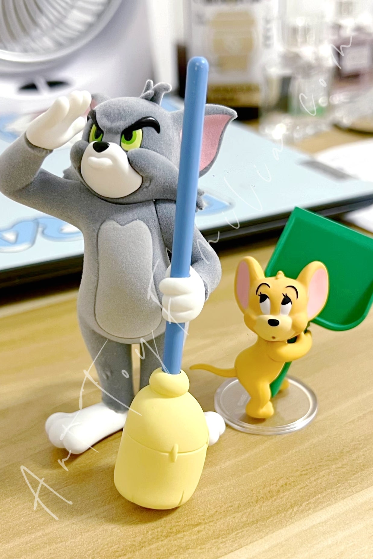 Tom And Jerry States Of Mind Series – Art Toy Familia