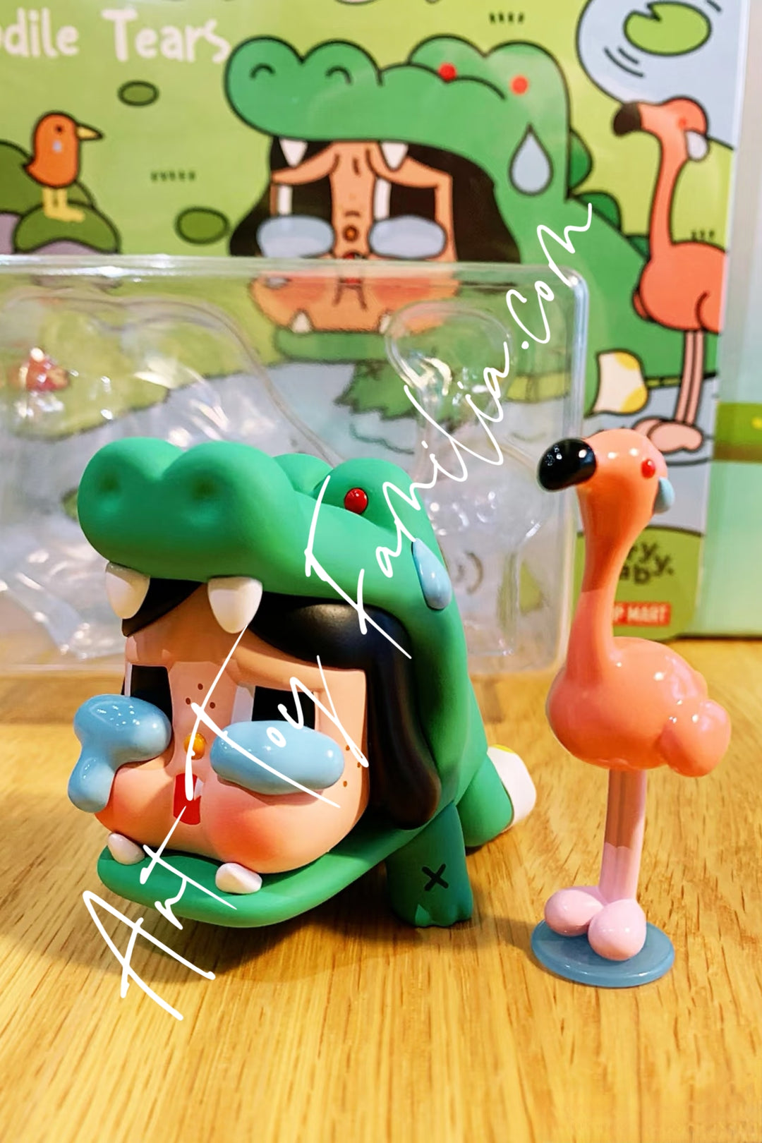 crybaby crocodile tears figurine 鳄鱼的眼泪吊卡 