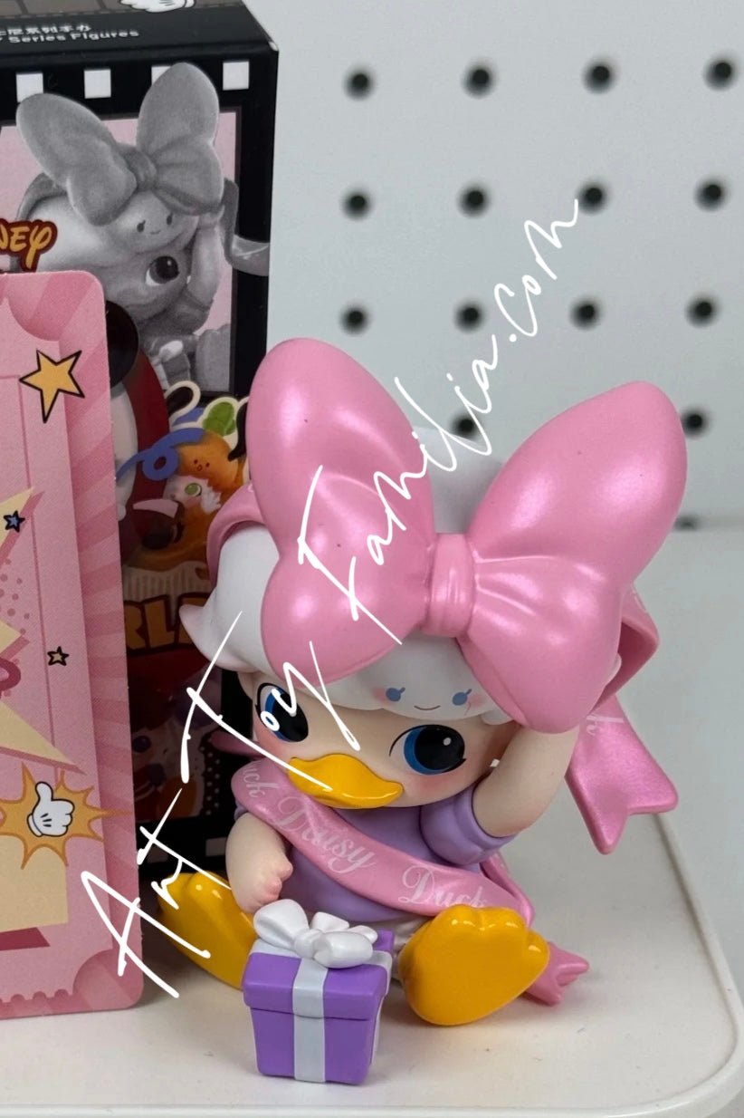 Dimoo Daisy POP MART Dimoo World × Disney Series – Art Toy Familia