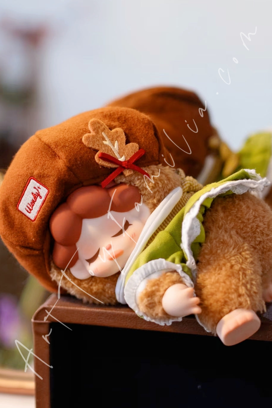 Dodo Sugar Wendy Garden Treasure Hunt Series Vinyl Plush Pinecone Poet