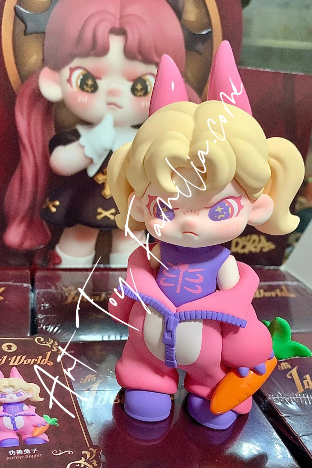 Dora An Ideal World Series - 幻想乐园系列 – Art Toy Familia