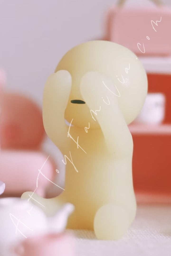 Dreams Smiski Bed Series Fussing
