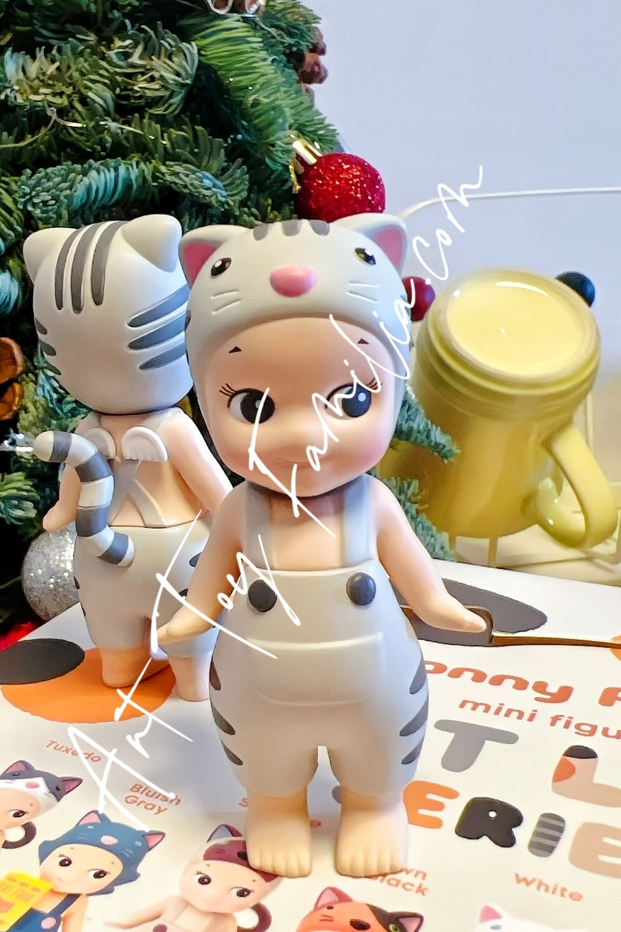 ソニーエンジェル　CAT LIFE x4 Amazon.com: Sonny Angel Cat Life Series - Original Mini
