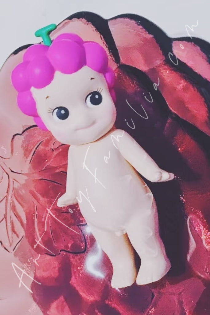 Dreams Sonny Angel Fruit Series Grape