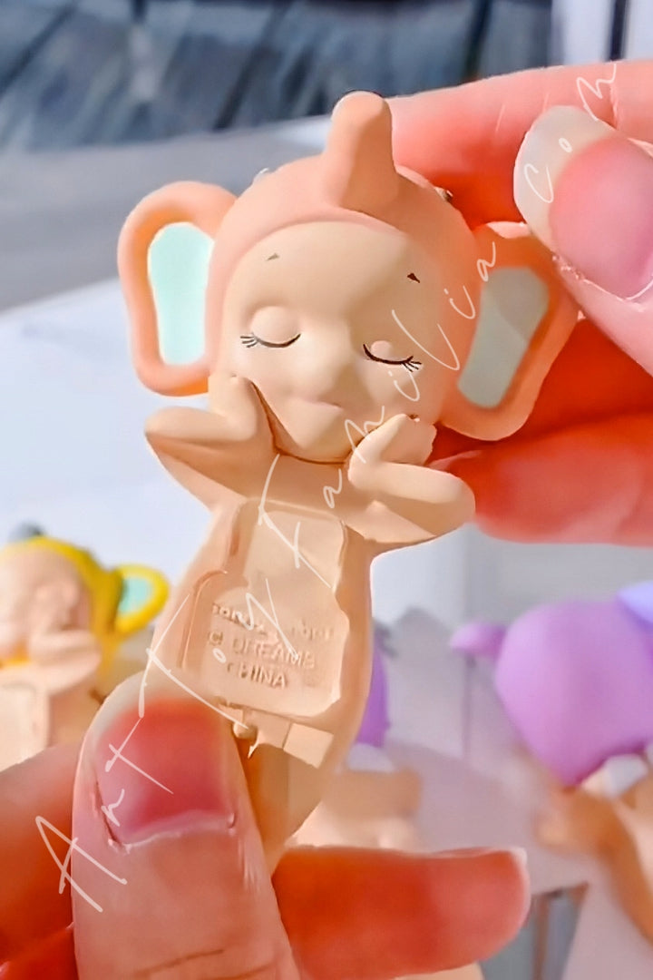 Dreams Sonny Angel Hippers-Dreaming Series Elephant